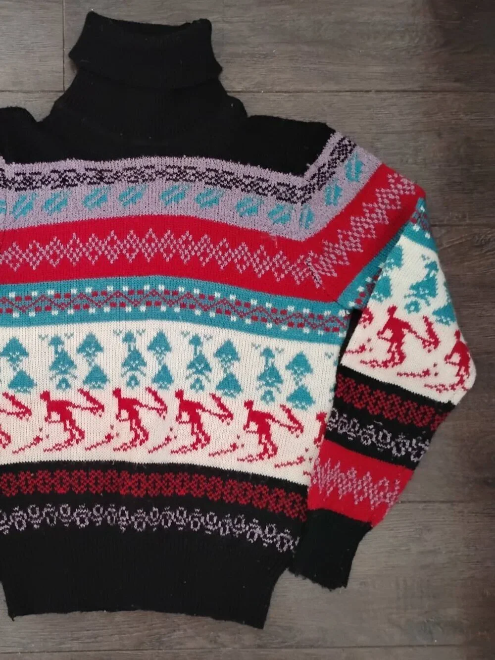 Vintage 70s 80s Nordic Ski Acrylic Turtleneck Sweater